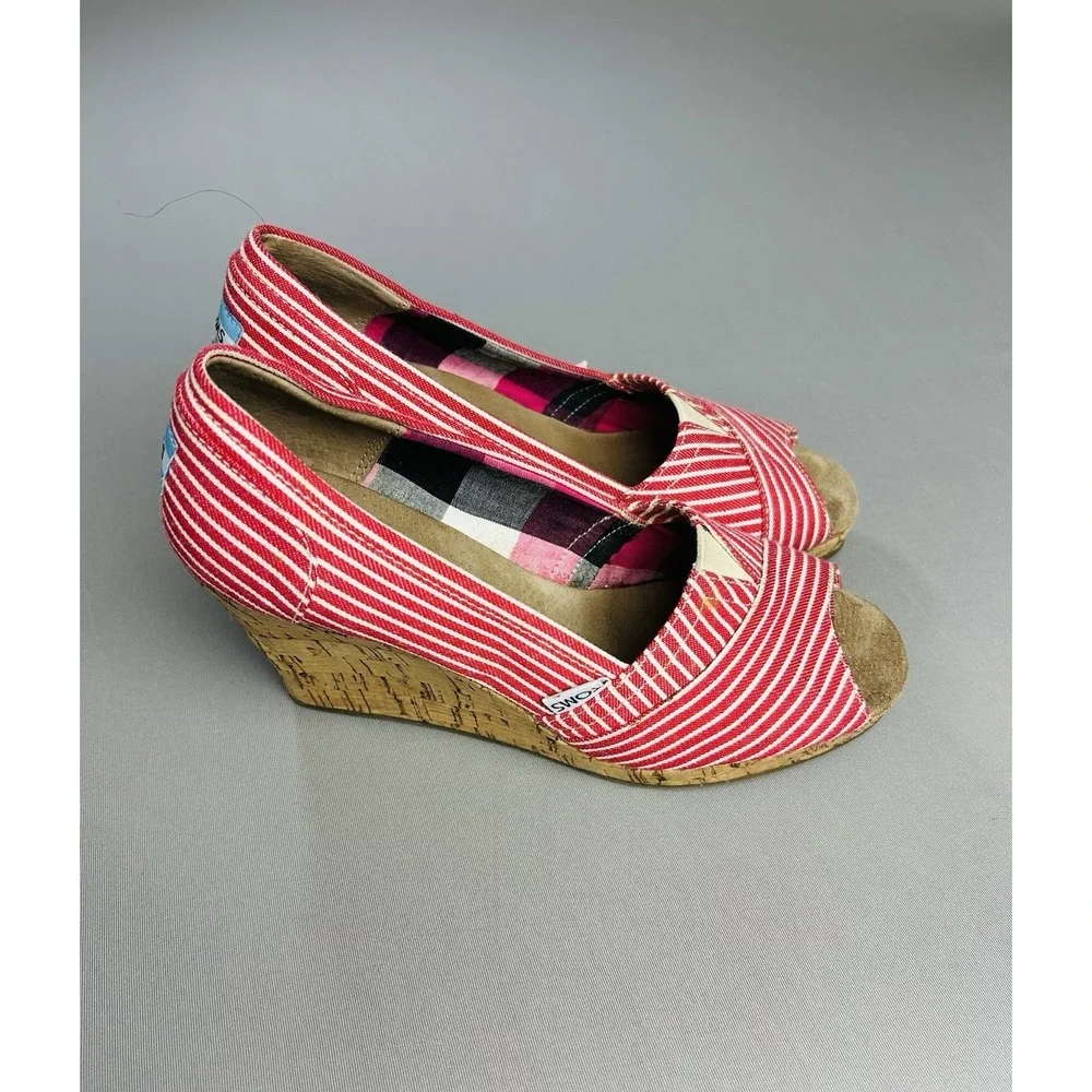 Toms Women's 6.5 Canvas Peep Toe Wedges Red &‎ White Stripe Nautical Shoes
